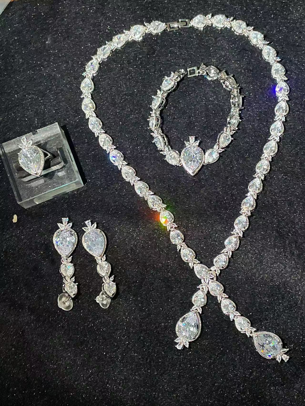 吊坠 星光璀璨精美时尚QZA-12-42