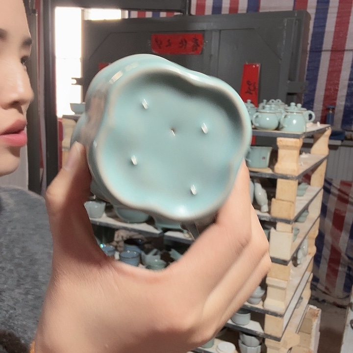 奇***遇瓷片汝瓷四叶草带手把主人杯支钉烧仿古釉大瑕不退不换