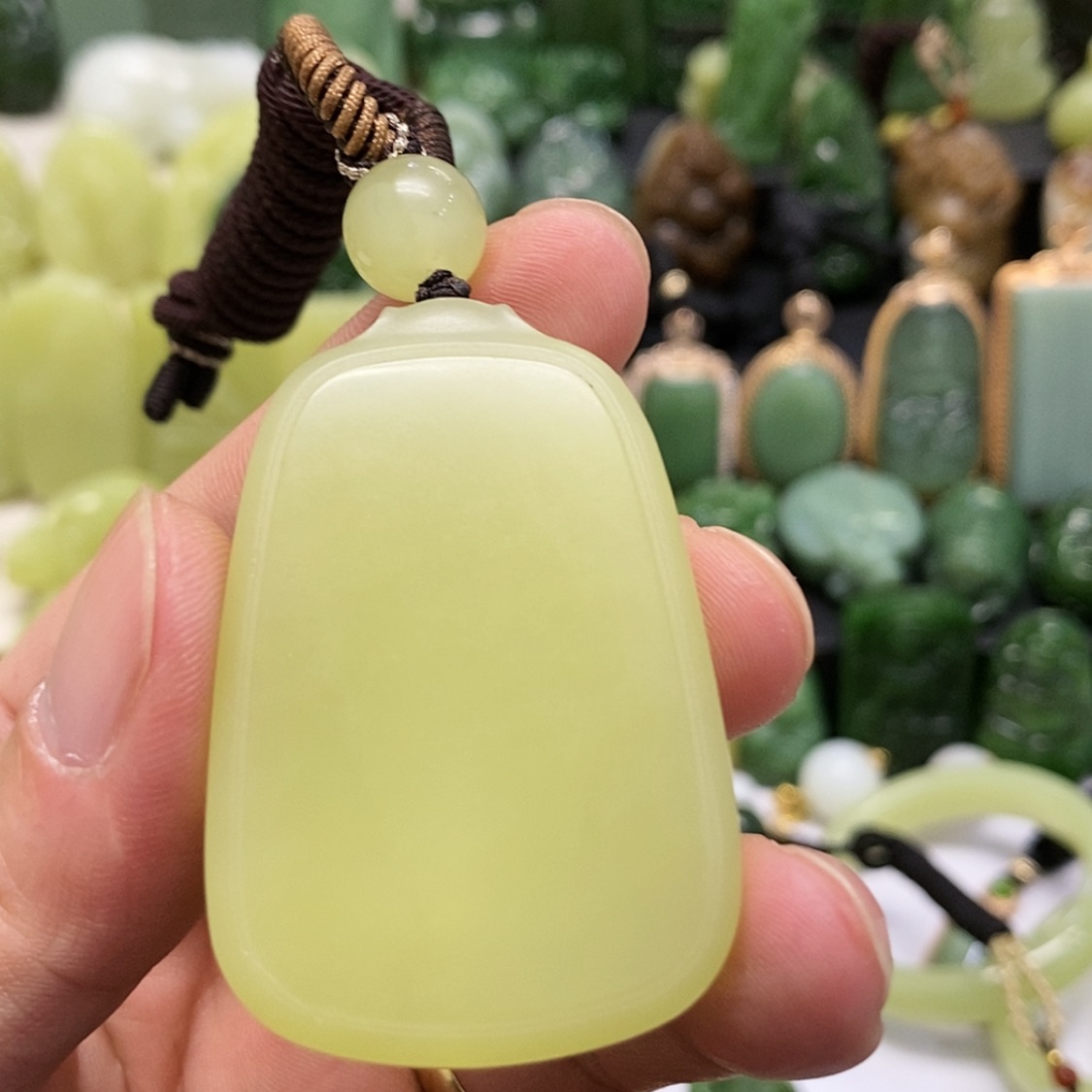 【闪购商品】和田玉颈饰未镶嵌M***?