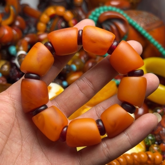 琥珀（花珀）手串未镶嵌蜜蜡