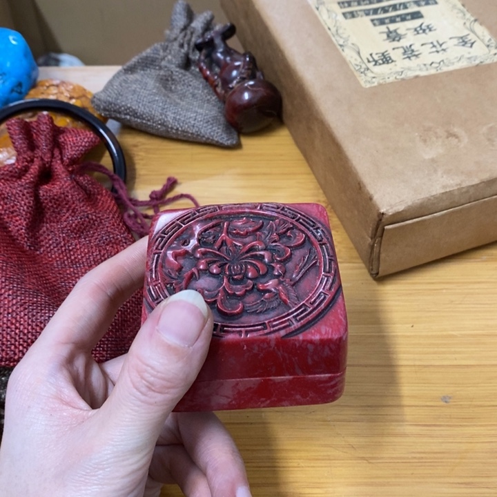 瓷片哈中古工艺品一件