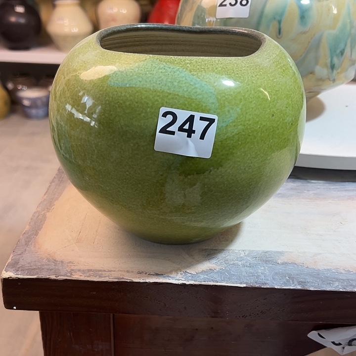 花瓶白泥口13，高18，247，摆件