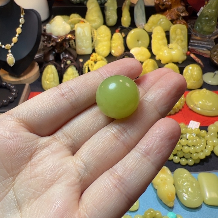 和田玉（黄玉）未镶嵌颈饰风**声