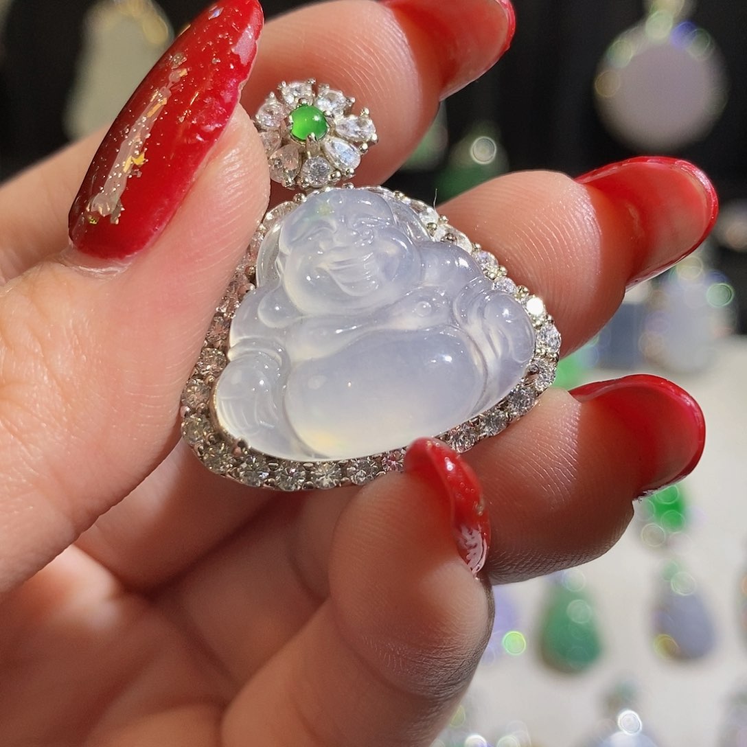 翡翠颈饰银S925镶嵌天然翡翠