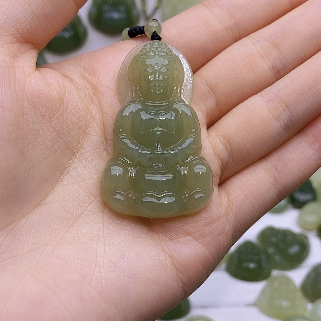 浮***@和田玉未镶嵌颈饰