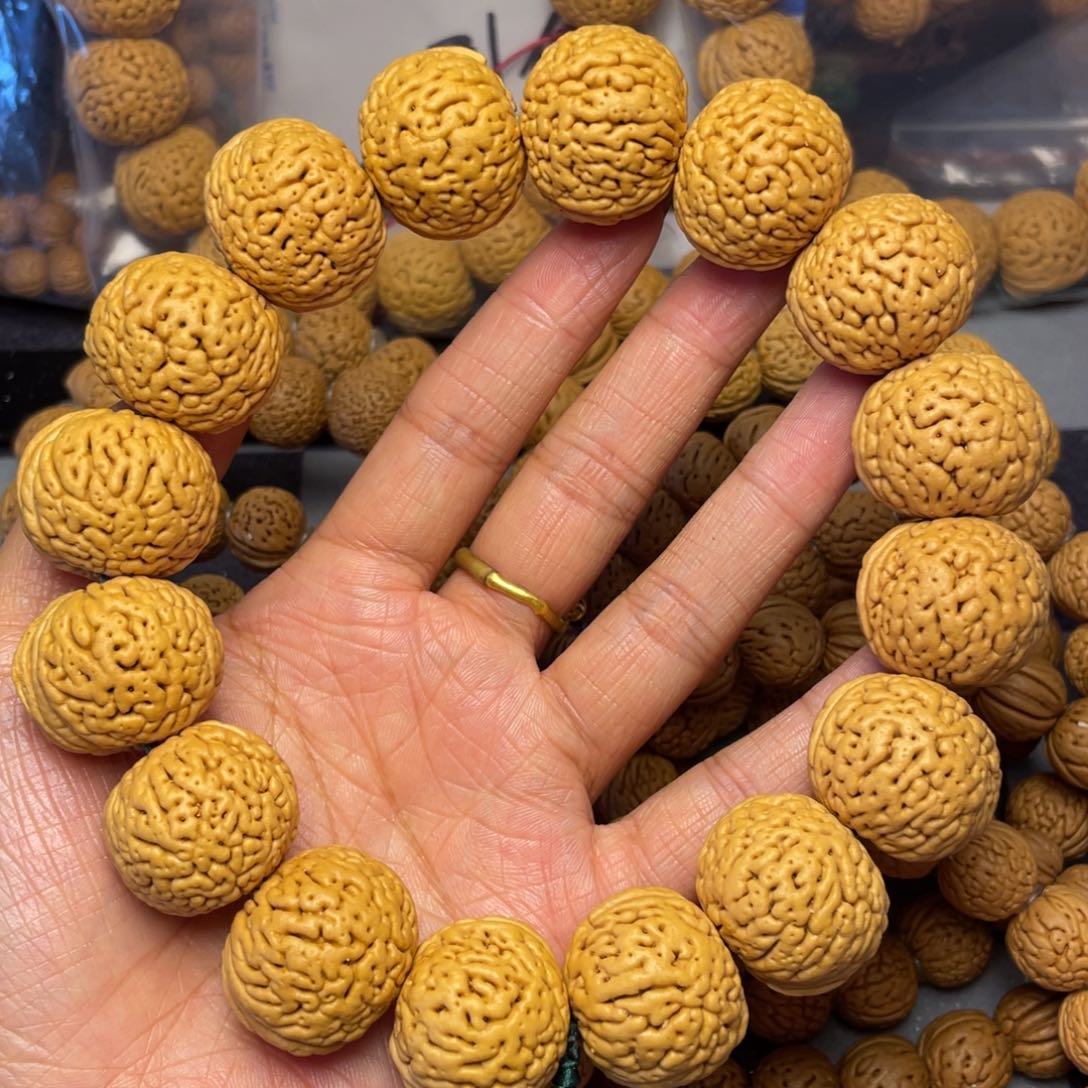 手串桃核小****托24.8桃核手持