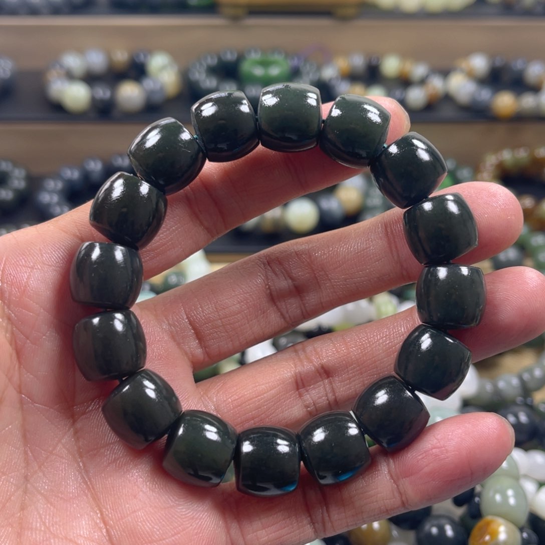 和田玉手串未镶嵌