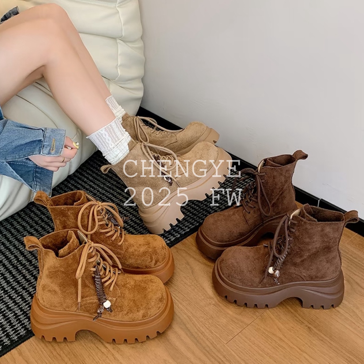 【CHENGYE】马丁靴中筒2025秋款复古高帮系带胶粘女防水台圆头