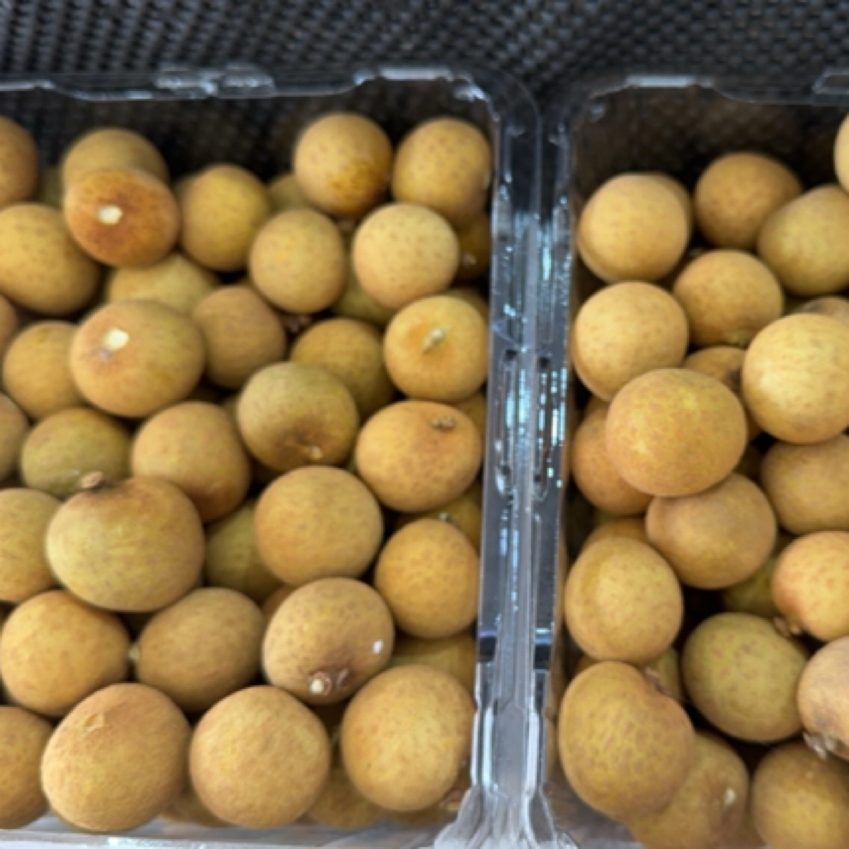 15.8一盒1斤鲜龙眼