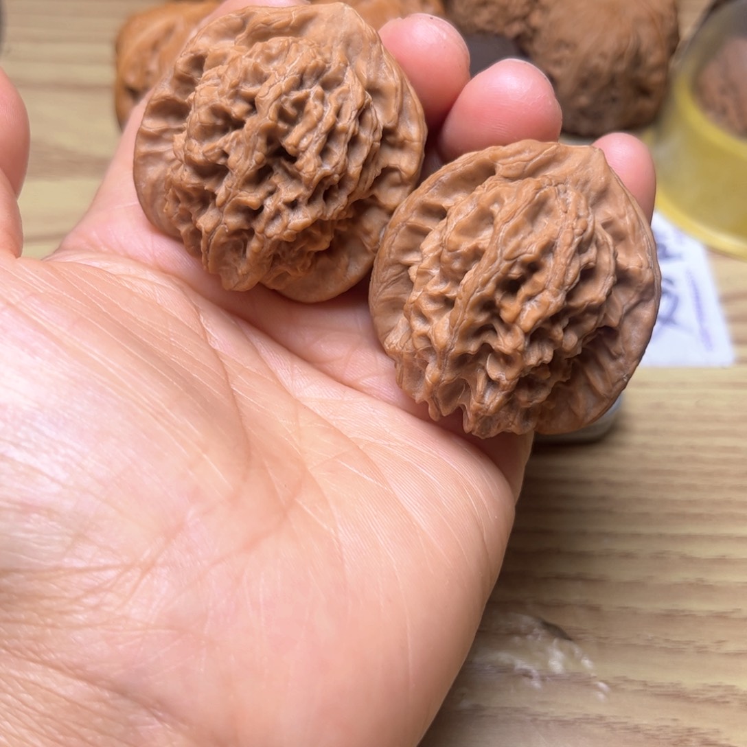 文玩核桃吊坠马老四