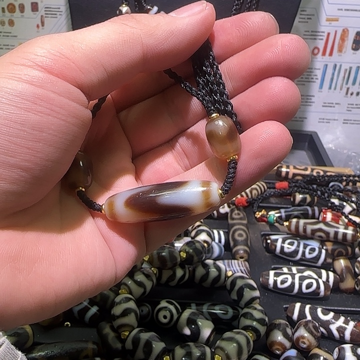 清***裕玛瑙/玉髓未镶嵌颈饰