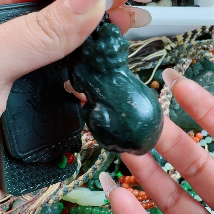 和田玉把件未镶嵌