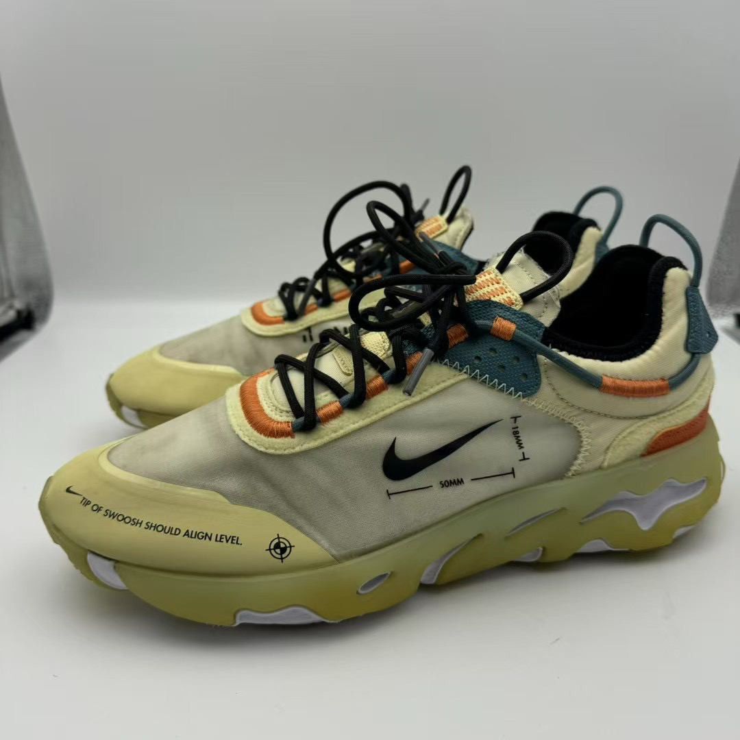 90新 NIKE/耐克 43码275/Nike React Live 跑鞋 米黄 2559