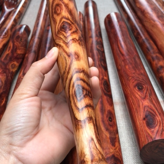 用***5海南黄花梨一个球棒