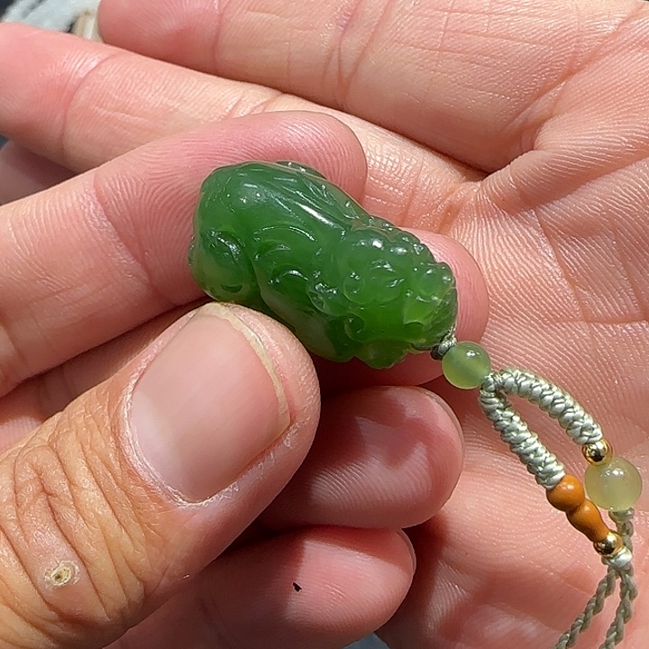 和田玉（碧玉）未镶嵌颈饰