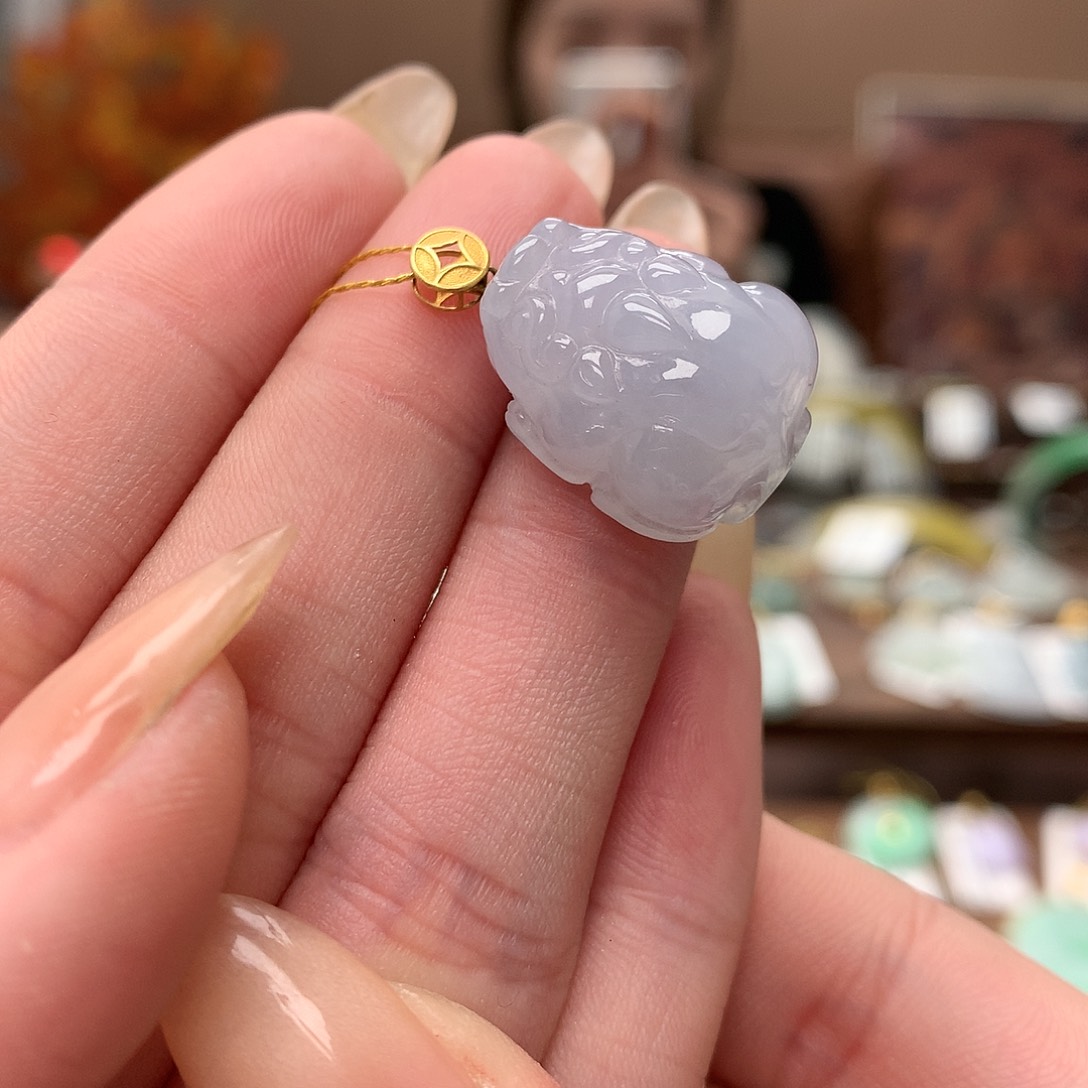 翡翠吊坠(不含链)18K金镶嵌