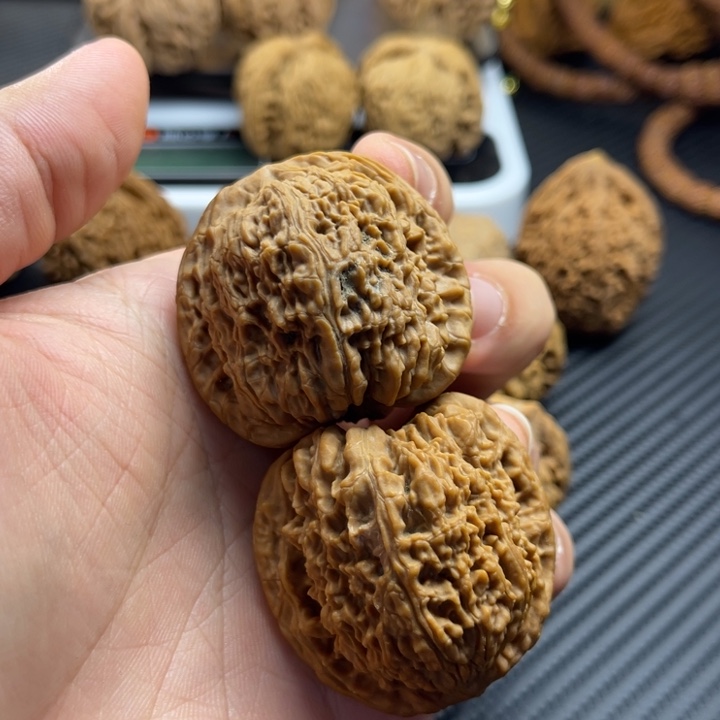 文玩核桃把件41全品南疆石