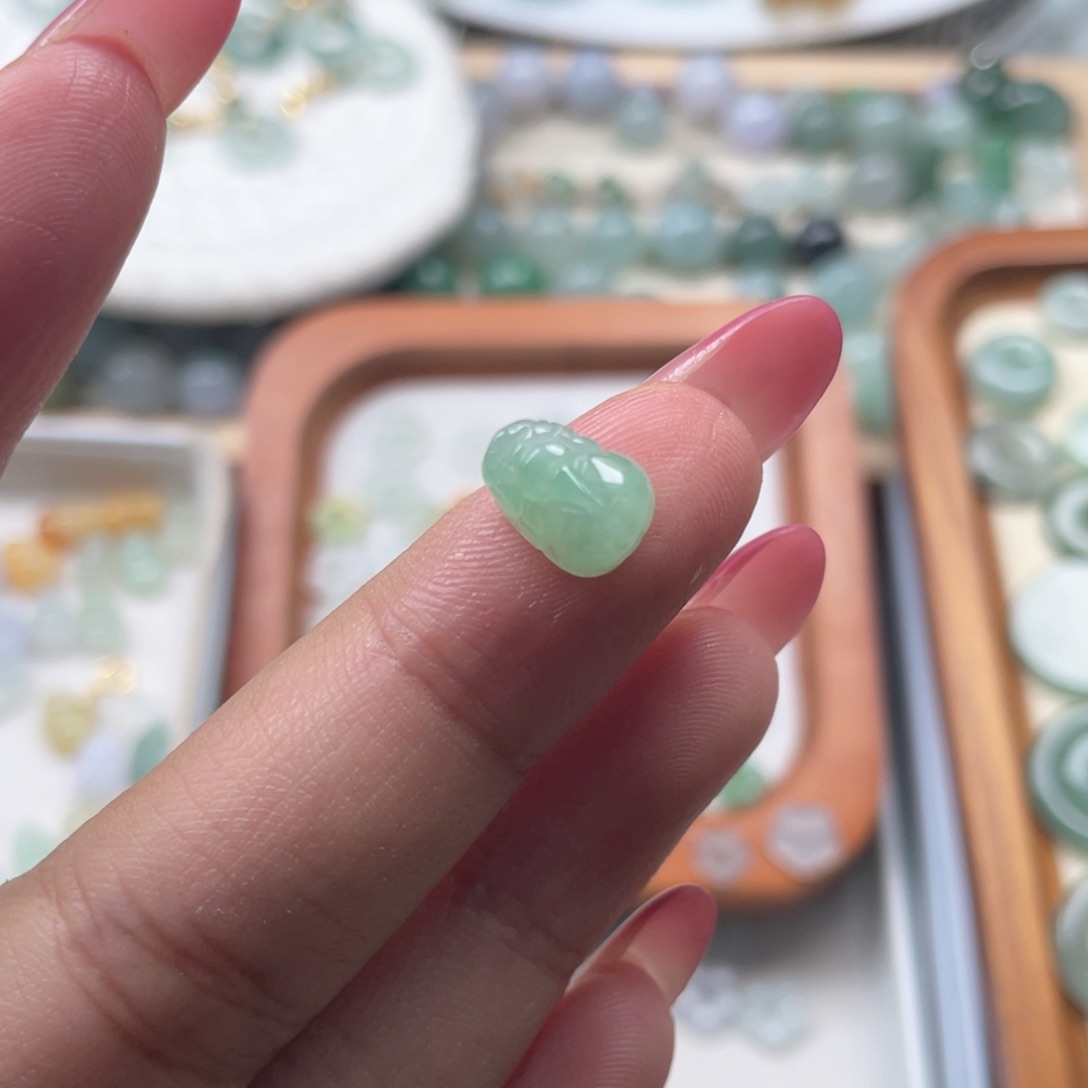 配石翡翠876544457