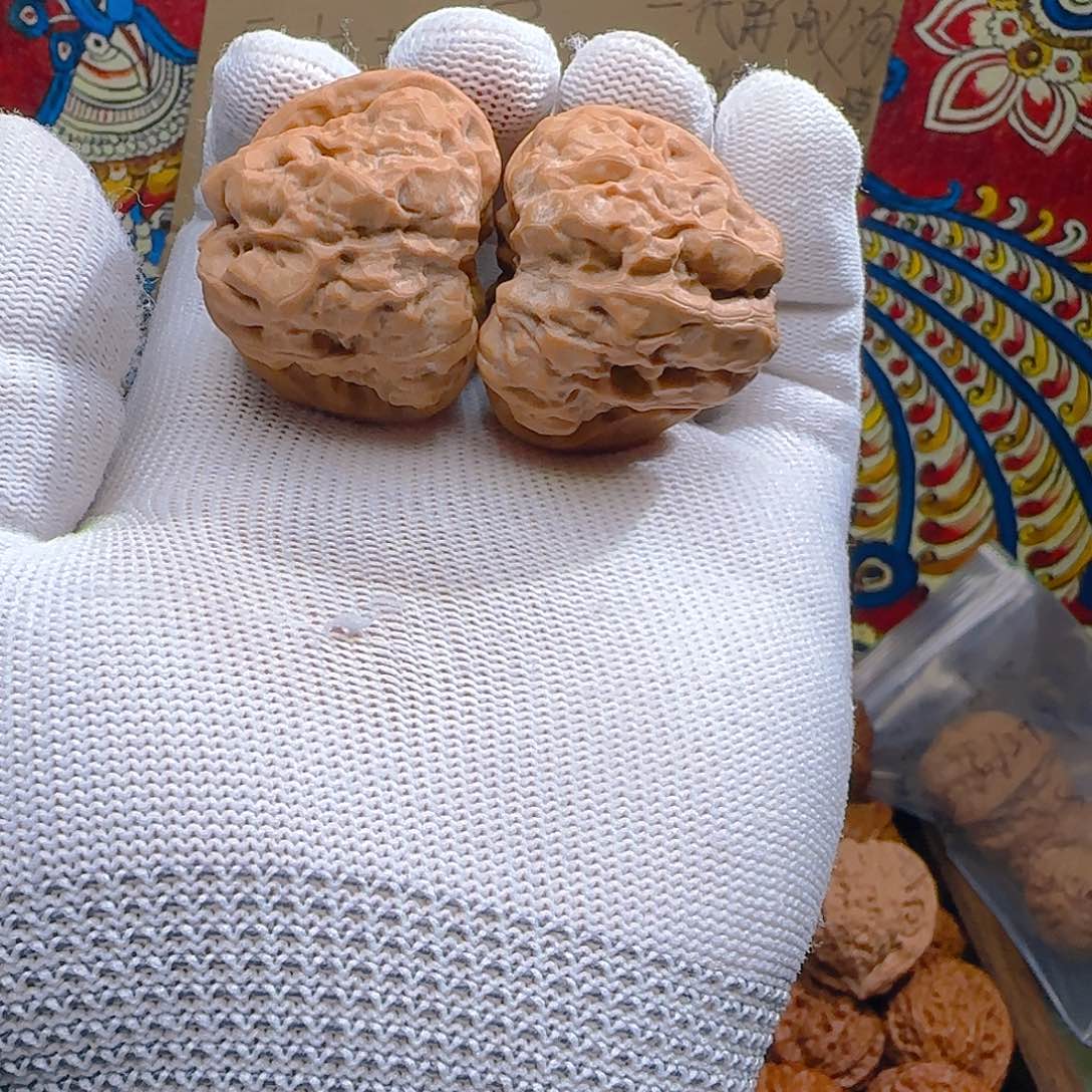 吊坠文玩核桃冰糖蛤蟆