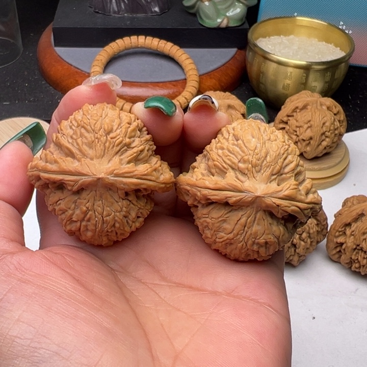文玩核桃把件芳芳44南疆石福利