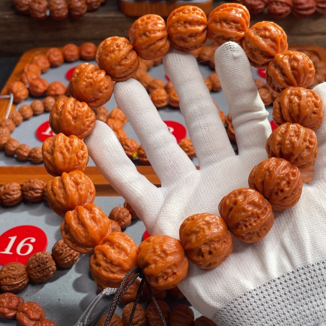 减***氧文玩核桃手串粗筋