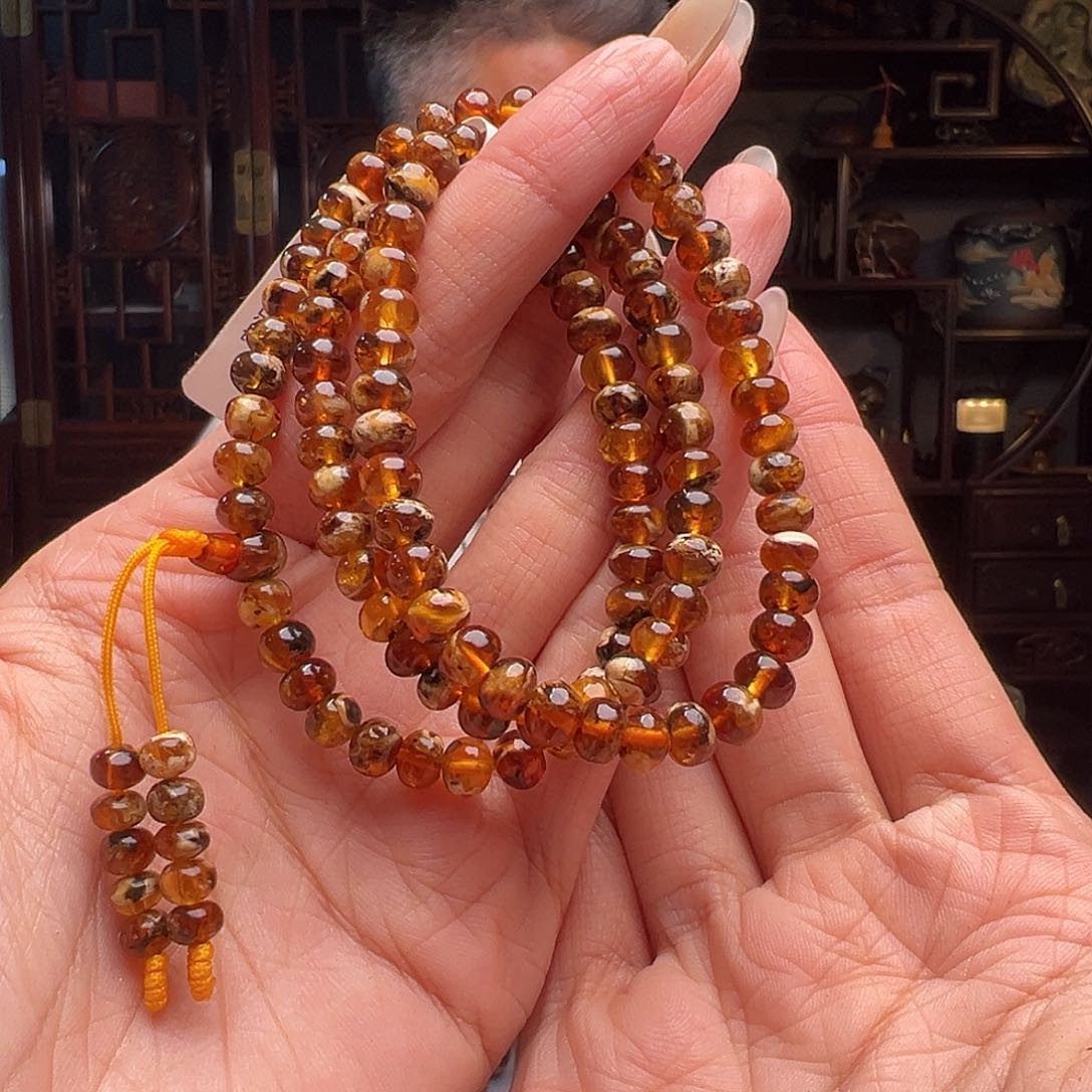 琥珀裸石未镶嵌抚顺琥珀20165。6mm