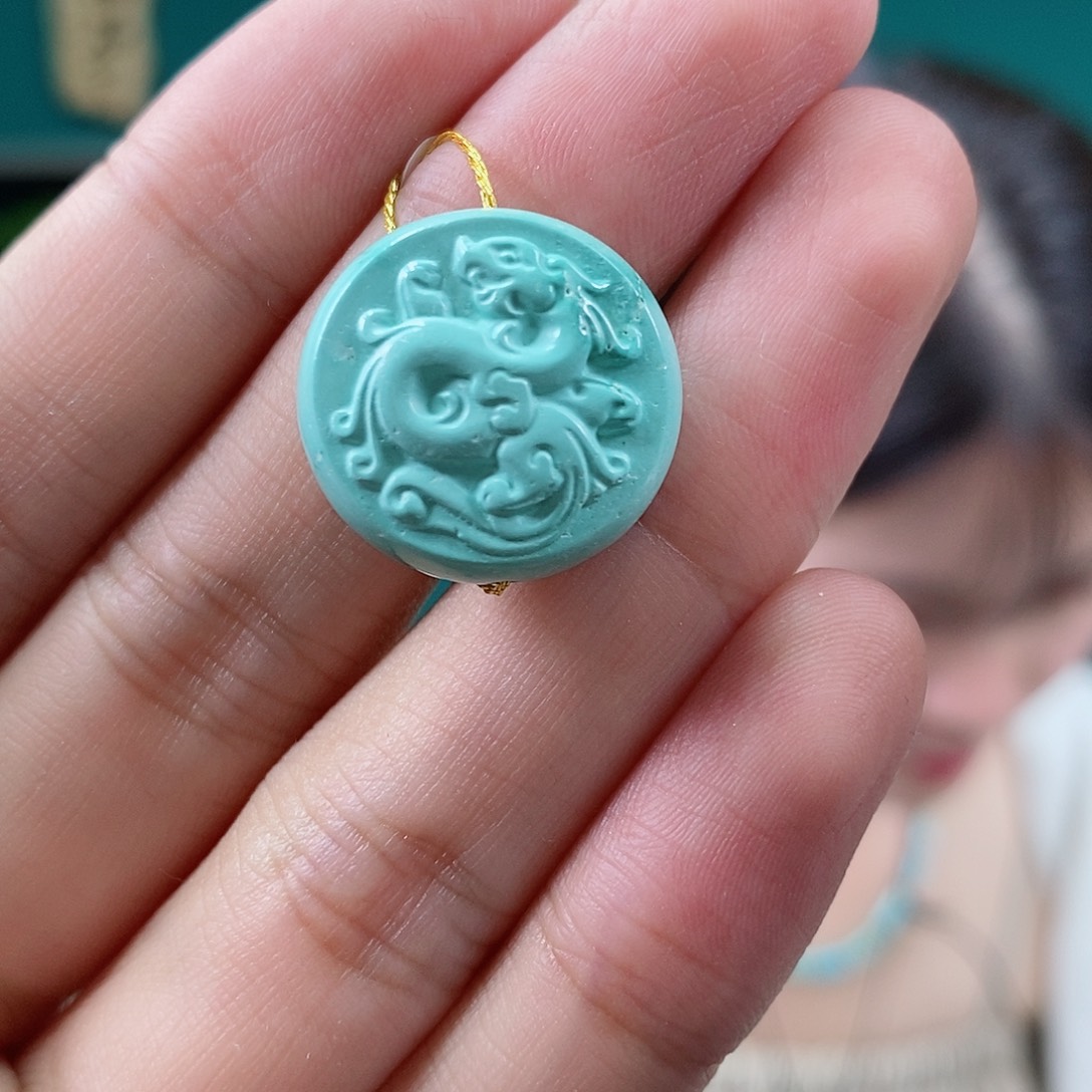 未镶嵌绿松石珠宝奇石