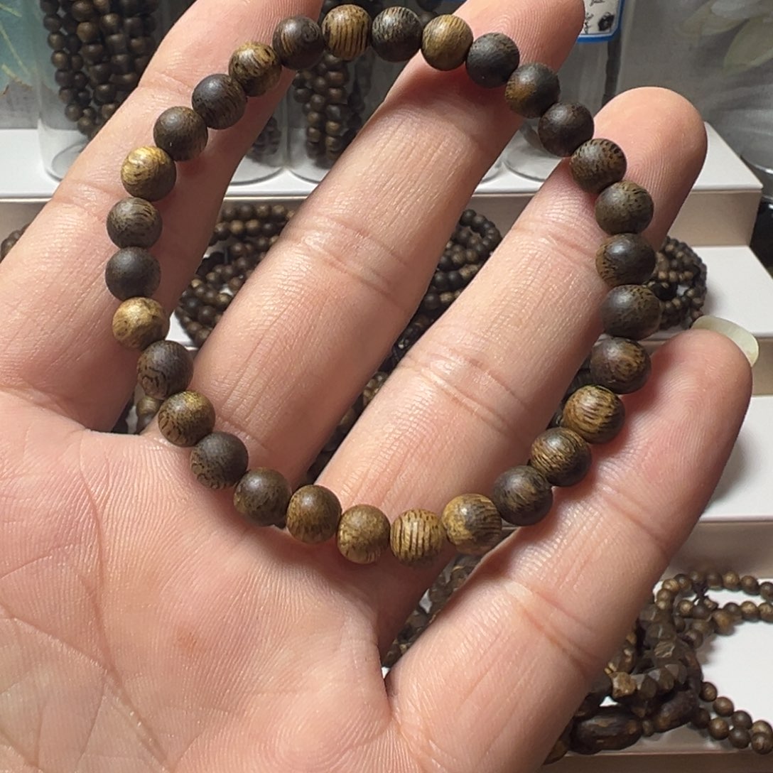 沉香碎屑沉香奇楠沉香卡6单圈