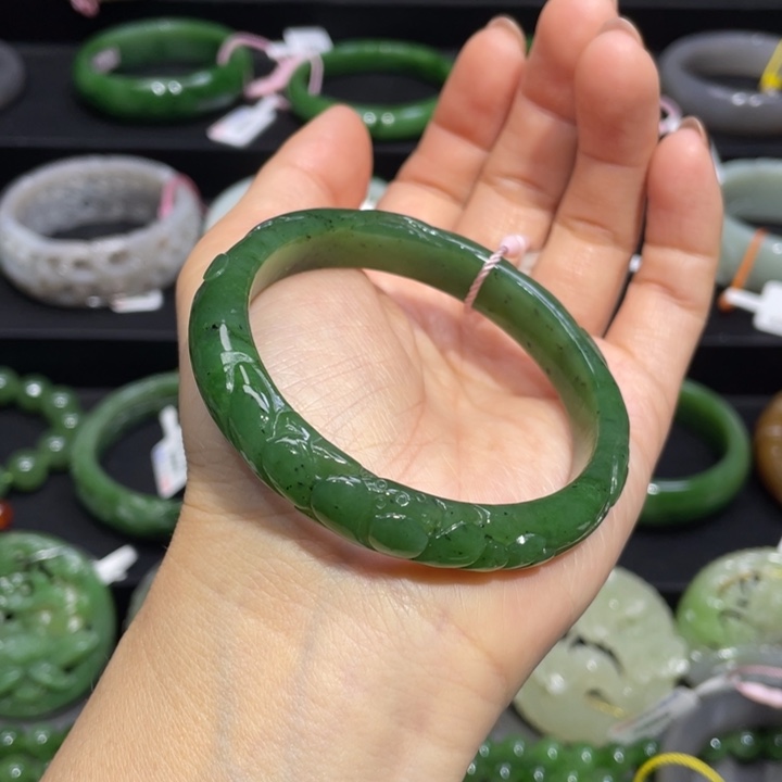 和田玉手镯53+圈口 编号11未镶嵌