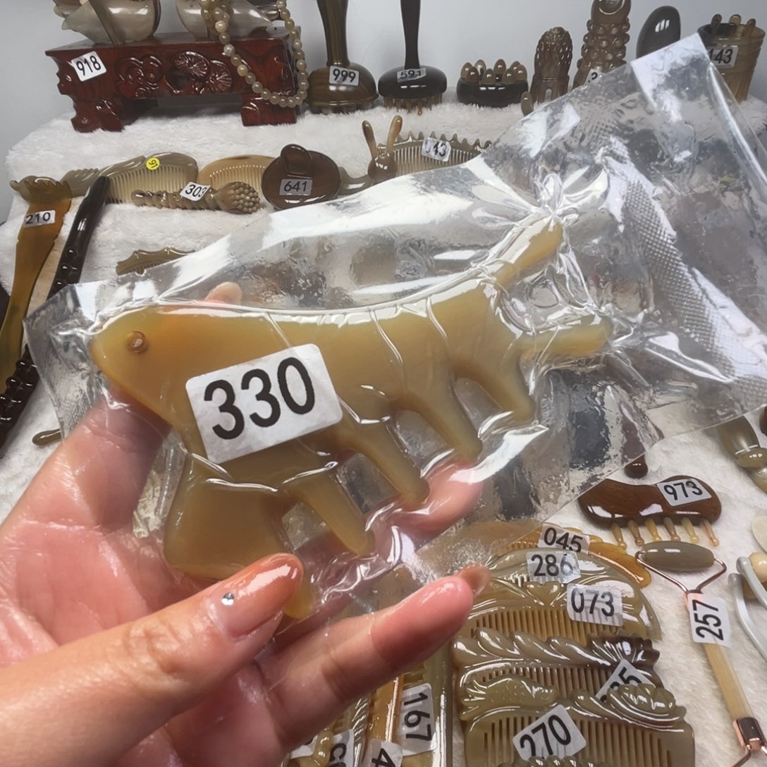 唯***一牛角牛角牛角牛梳