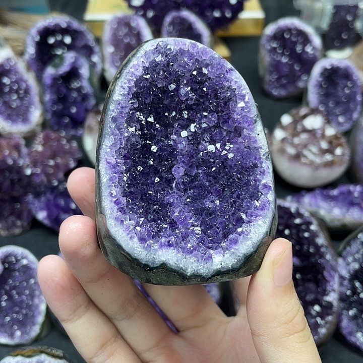 水晶珠宝半成品未镶嵌李*然