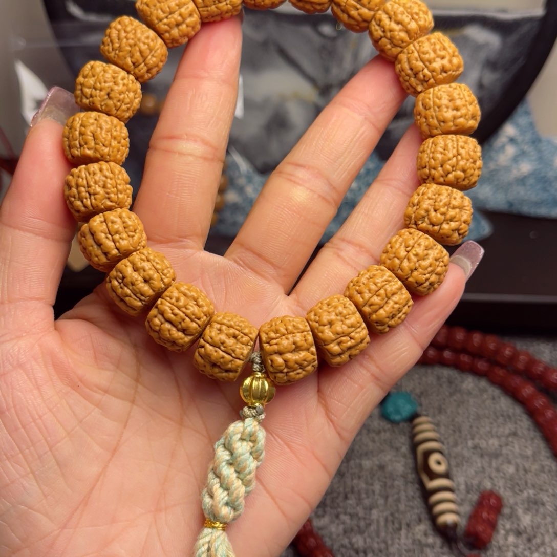 金刚菩提吊坠阿****?大魔王六瓣15+