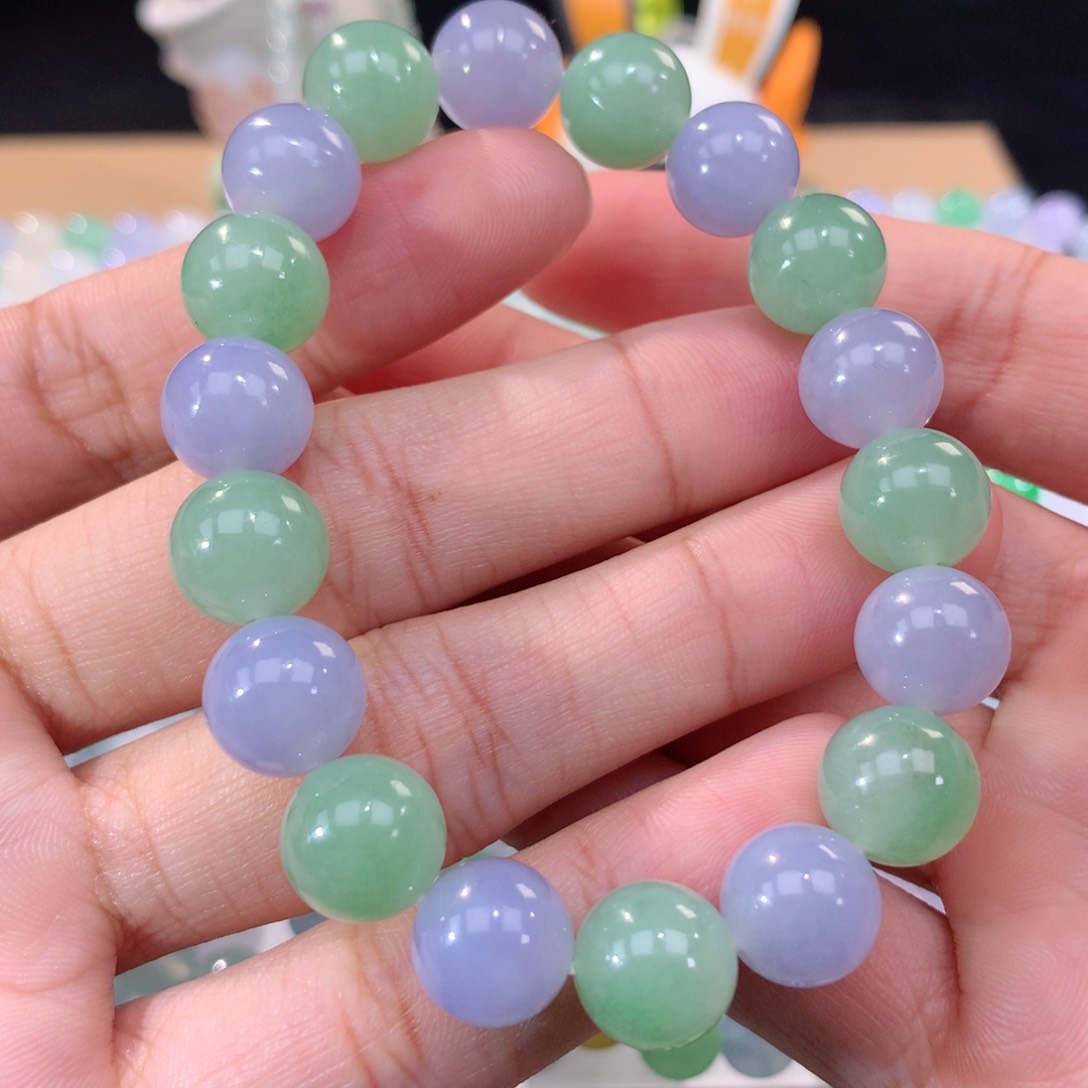 翡翠手链未镶嵌翡翠