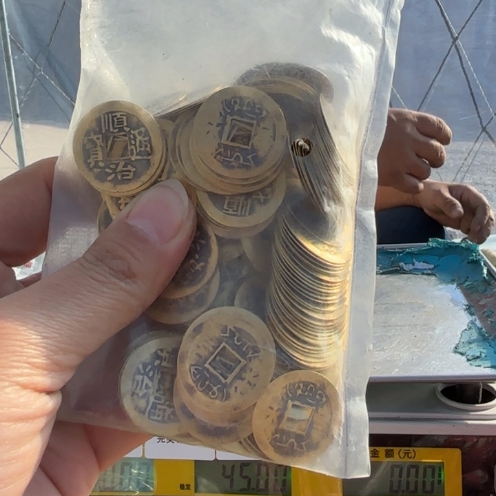 808 铜器物品理性消费工艺品