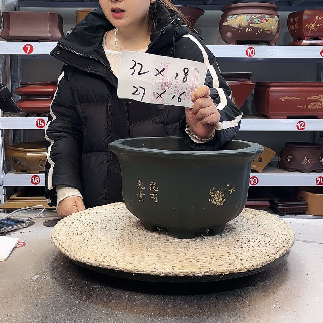 紫砂花盆紫砂花盆