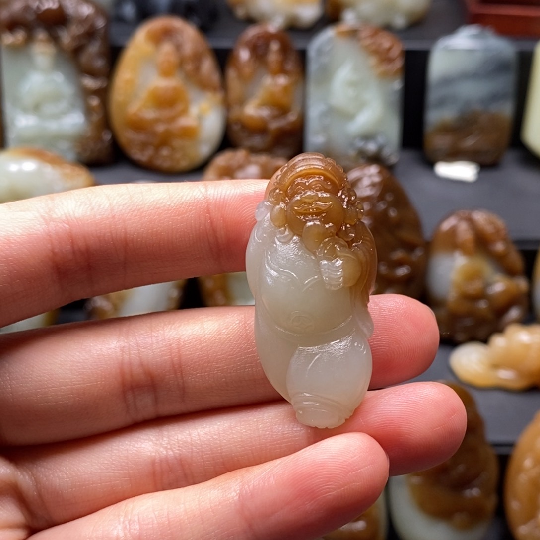 和田玉挂件未镶嵌S****丽