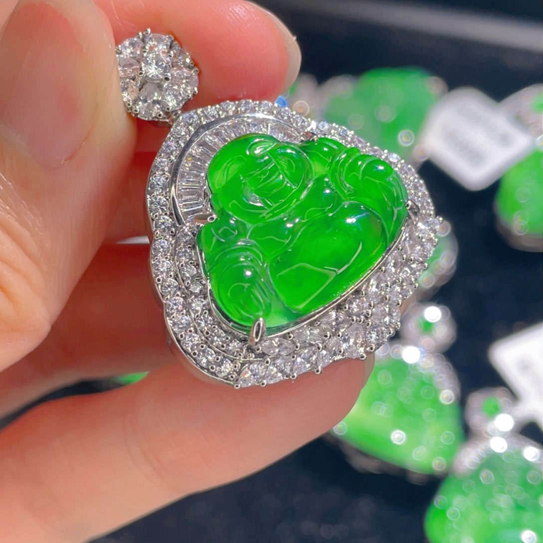 翡翠吊坠(不含链)未镶嵌