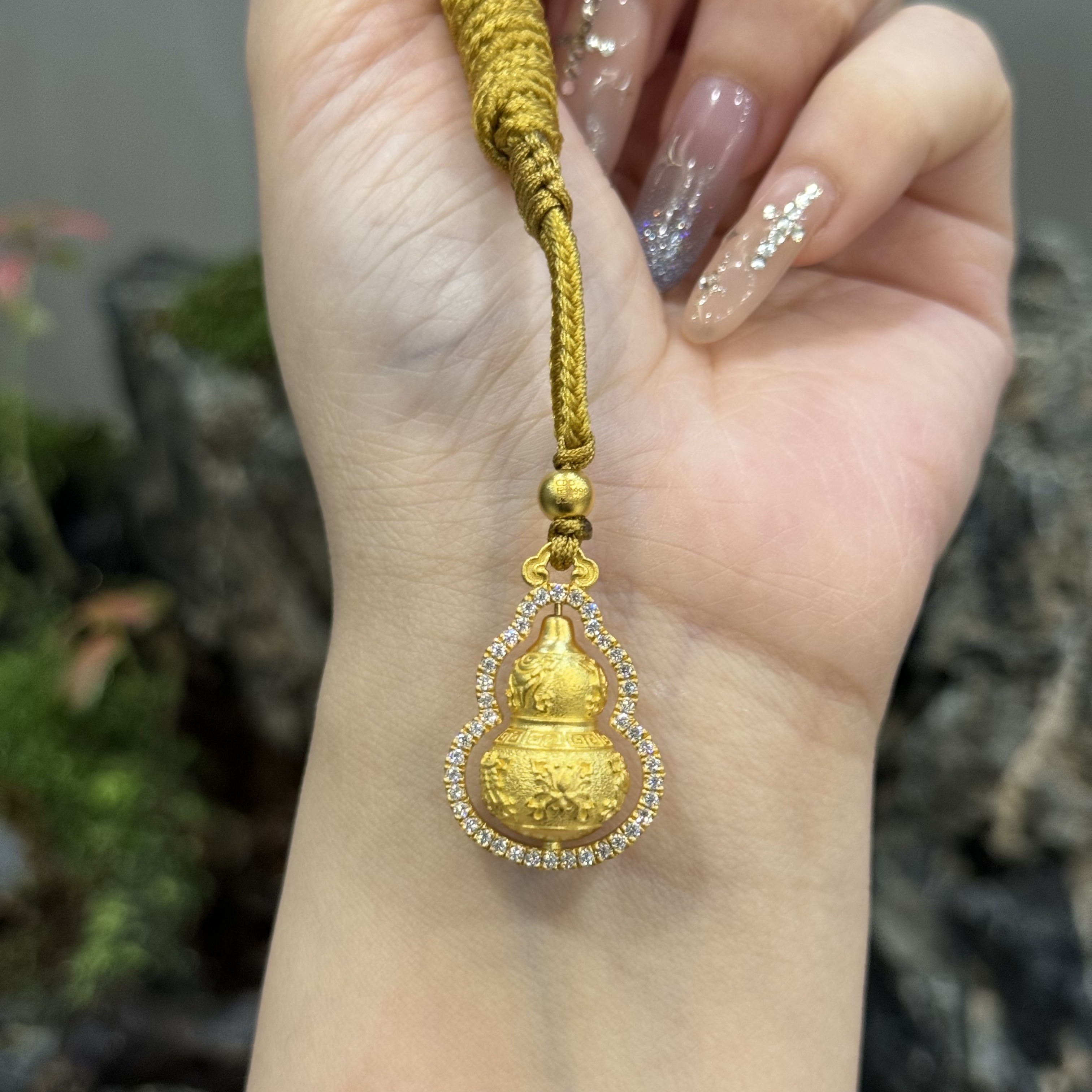 Z【转动葫芦编绳点钻吊坠】--足金999精工（点钻附加258）