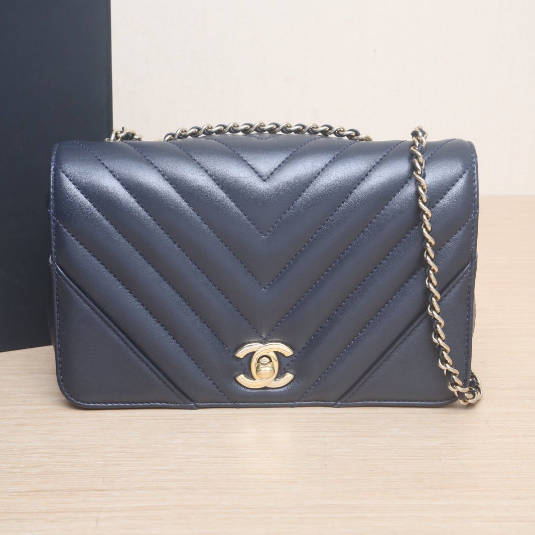 95新 Chanel/香奈儿 【双攀】墨蓝色28开 CF口盖包V纹大mini 20CM