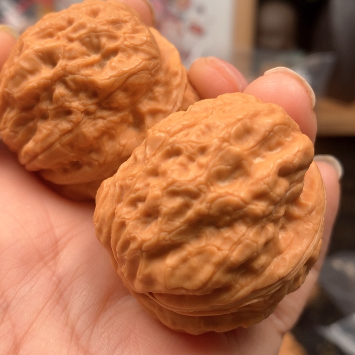 桃核把件文玩核桃黄金蟾