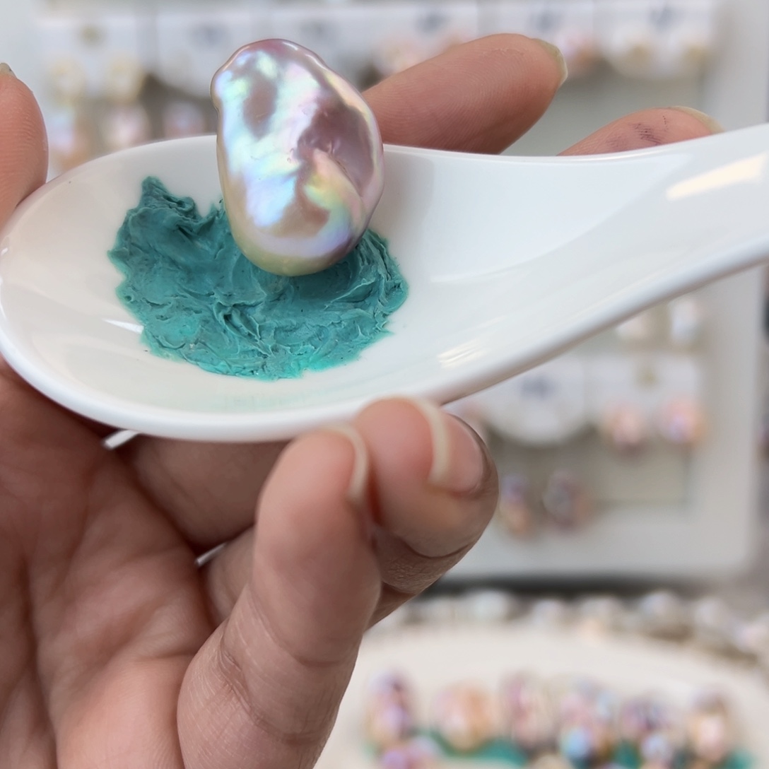 淡水珍珠吊坠(赠链)未镶嵌