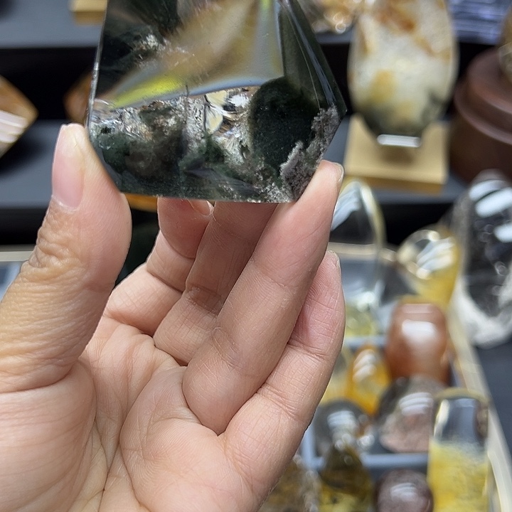 珠宝半成品未镶嵌水晶