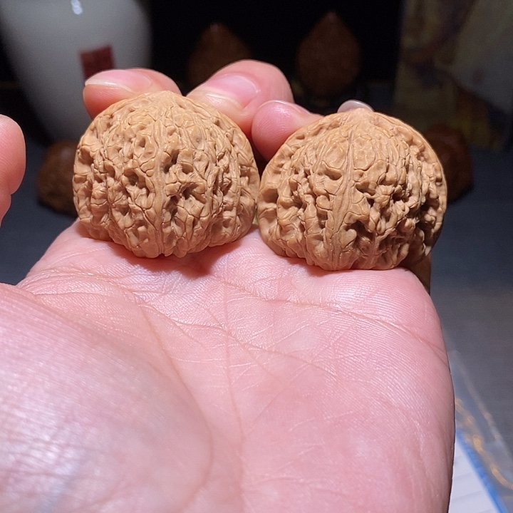 文玩核桃把件全品无修37尺红玛瑙