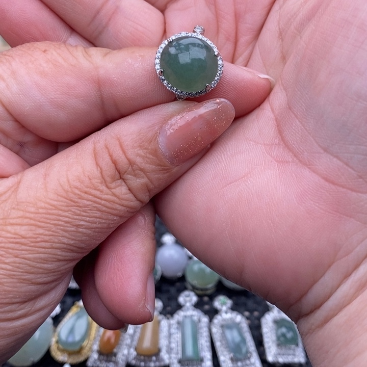 未镶嵌戒指翡翠我****ʔ缅甸