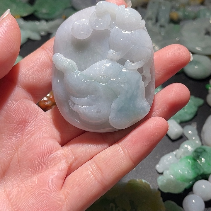 颈饰未镶嵌翡翠天