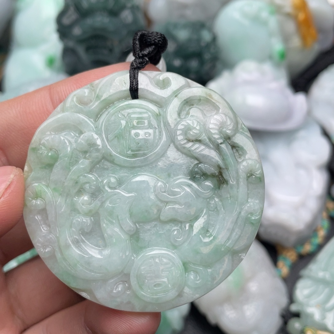 翡翠未镶嵌吊坠(不含链)