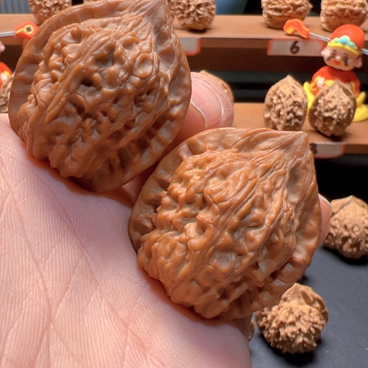 李***飞文玩核桃吊坠火凤凰