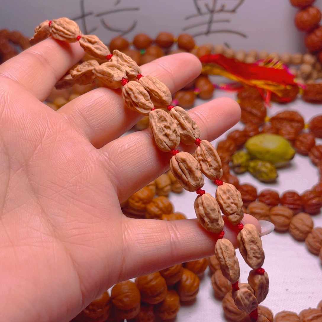 *****文玩核桃手串蛤蟆