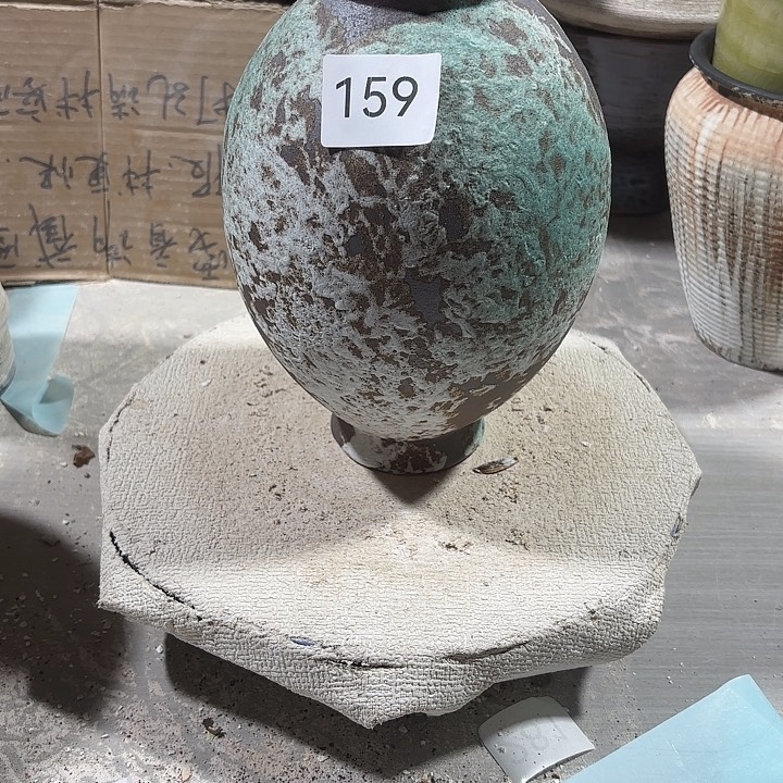 陶摆件高22，内口5.5，无孔，159