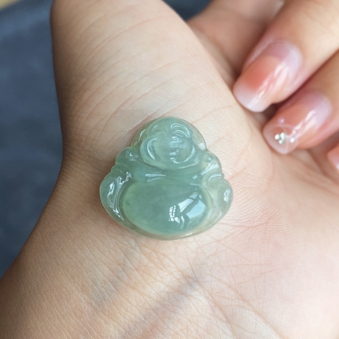 翡翠未镶嵌颈饰翡翠首饰